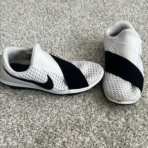 Nike White and Black Mesh Slip-Ons